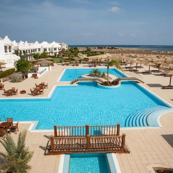 Lahami Bay Beach Resort & Gardens