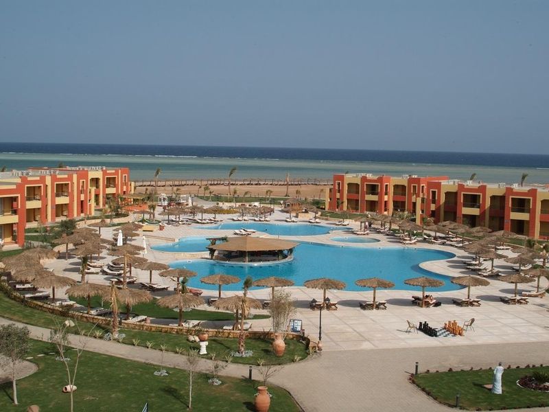 Magic Tulip Beach Resort