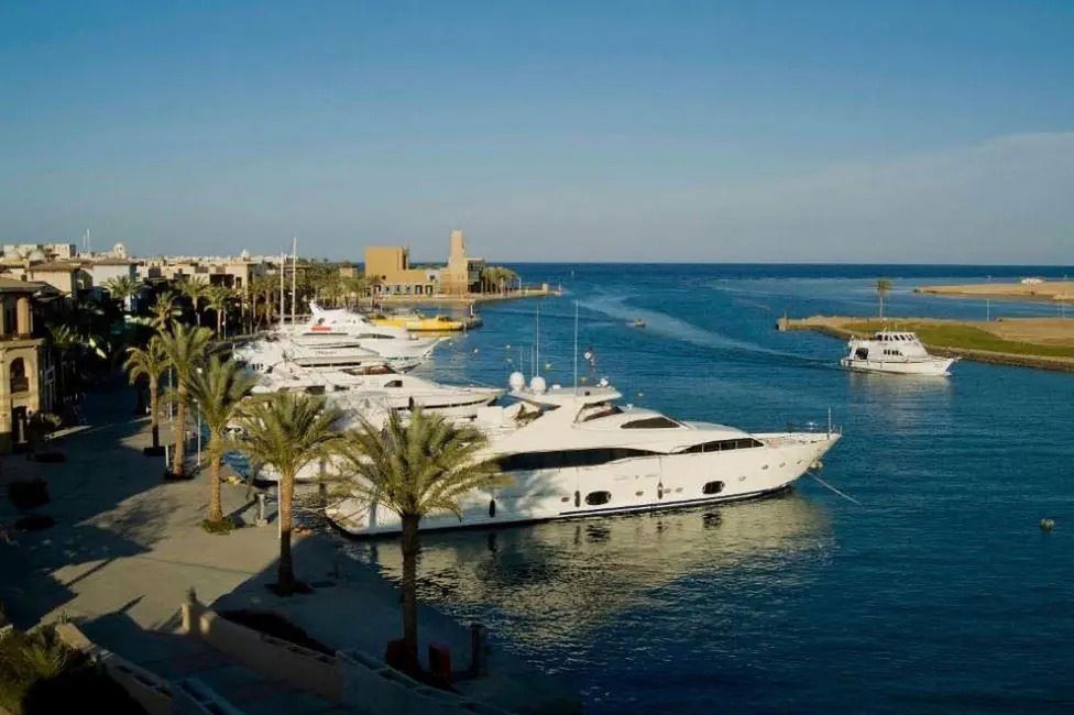 Marina Residence & Suites Port Ghalib - teren hotelu