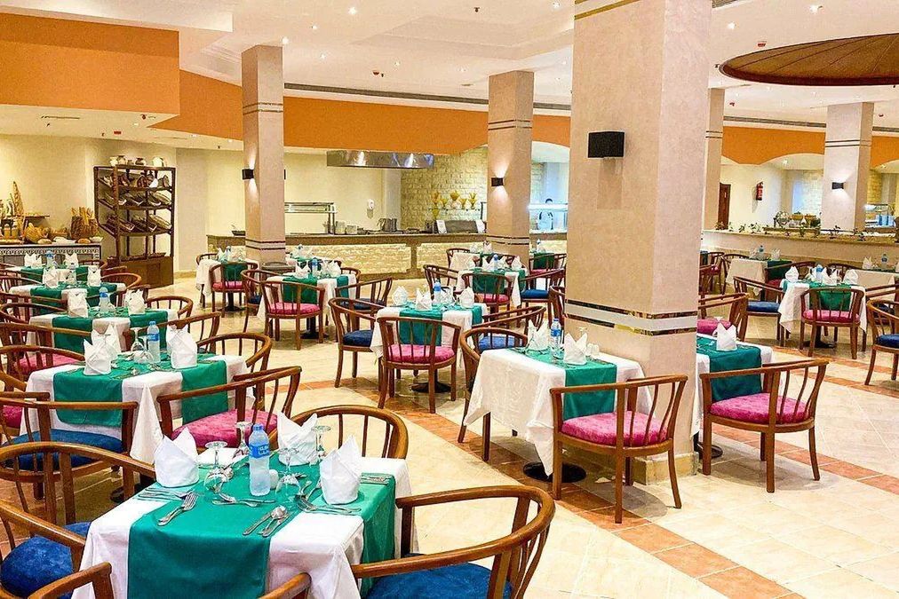 MG Alexander The Great (ex. Dessole Alexander the Great) - restauracja