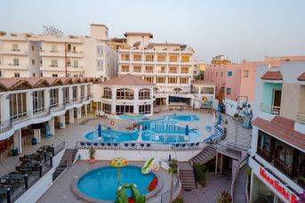 Minamark Beach Resort & Spa
