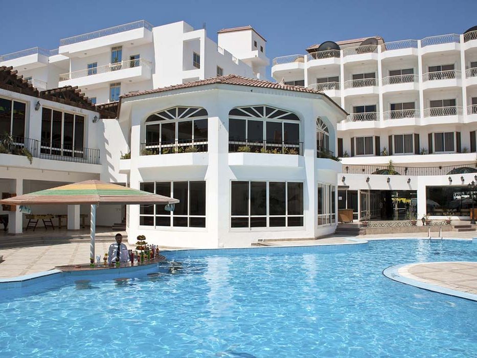 obiekt, pool bar