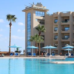 Moreno Horizon Spa Resort