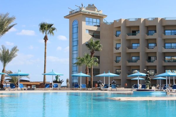 Moreno Horizon Spa & Resort