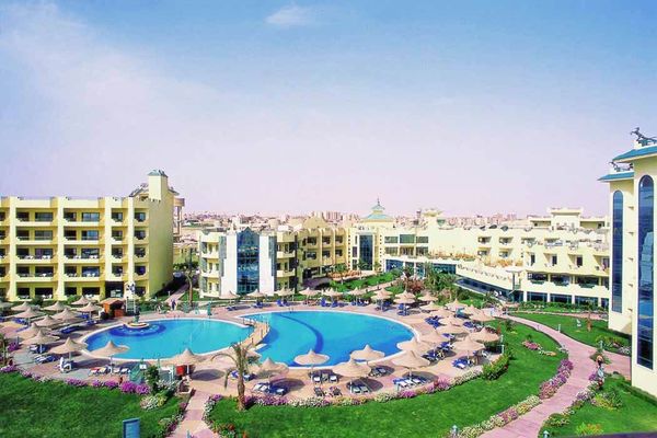 Moreno Horizon Spa Resort