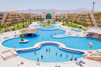 Movenpick Resort Soma Bay