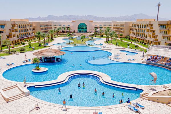 Movenpick Waterpark Resort Spa Soma Bay
