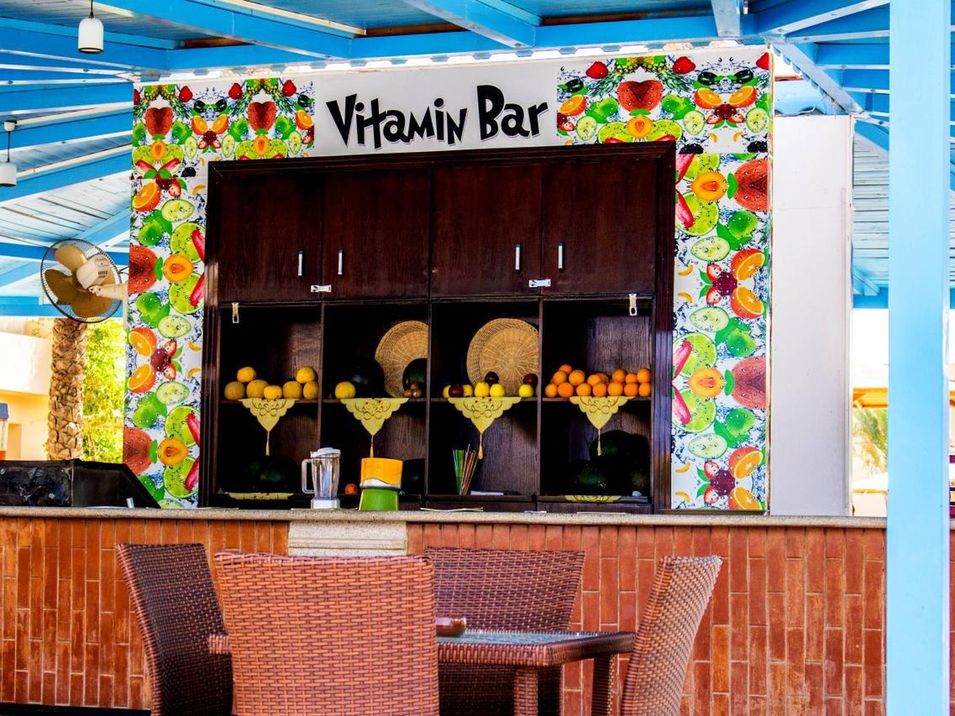 beach bar