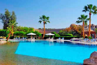 Naama Bay Promenade Mountain Resort