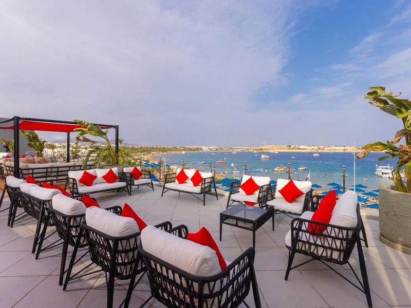 Naama Bay Suites &amp; SPA 5*