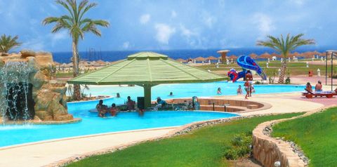basen, pool bar
