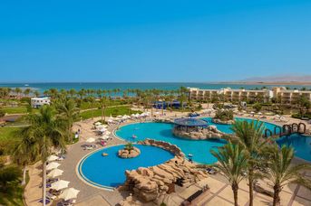 Palm Royale Resort Soma Bay
