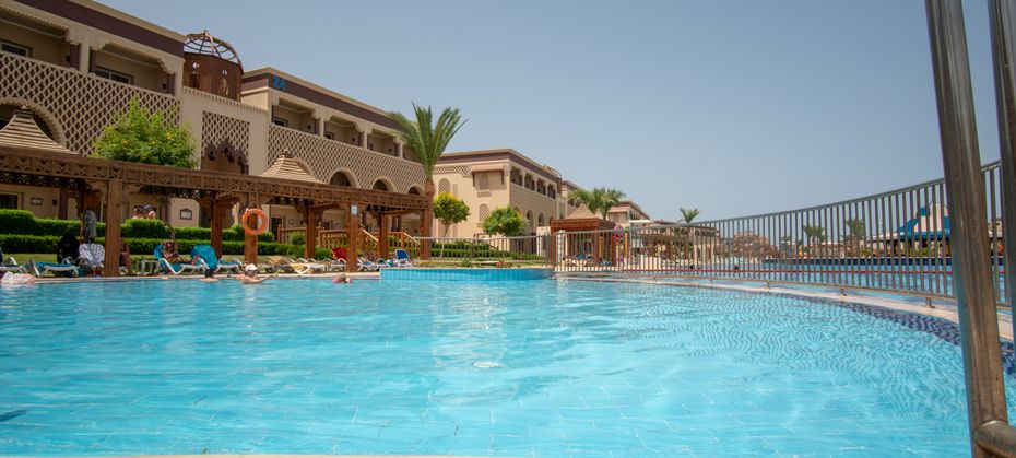Palm Royale Soma Bay
