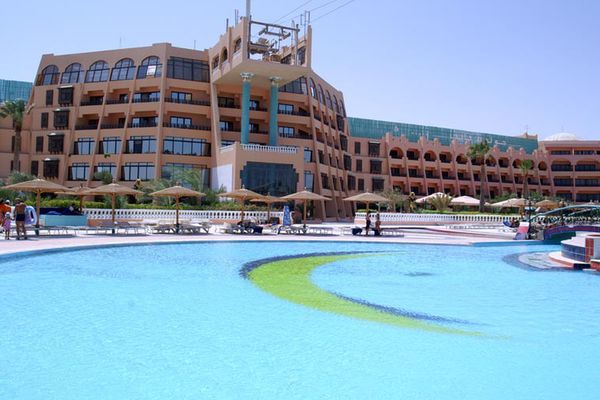 Golden Five Paradise Resort