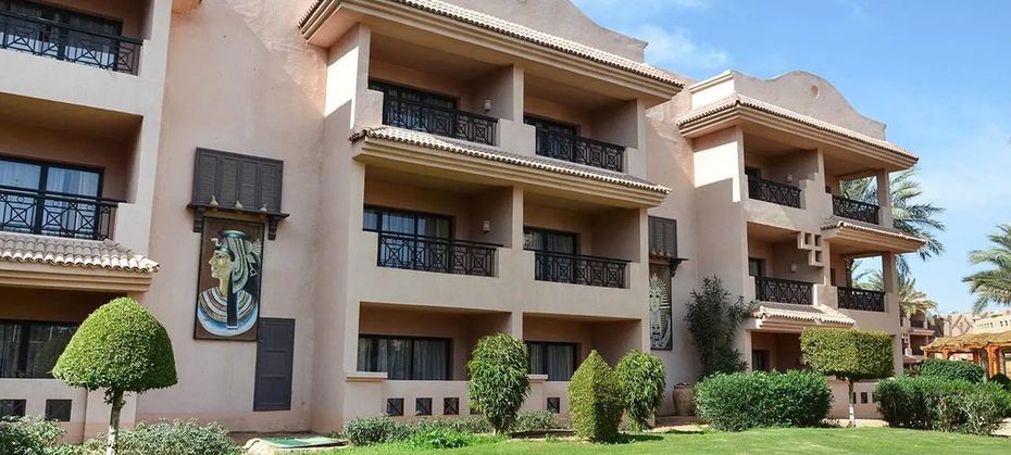 Parrotel Aqua Park Resort (ex. Park Inn)