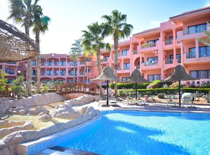 Parrotel Aqua Park Resort (ex. Park Inn)