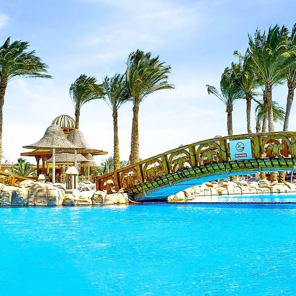 Parrotel Beach Resort (ex. Radisson Blu) - zdjęcie 2