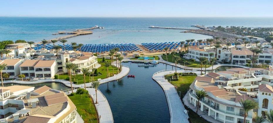 Pickalbatros Dana Beach Resort