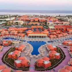 Pickalbatros Laguna Club Resort