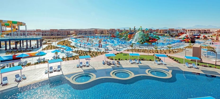 Pickalbatros Water Valley Resort Neverland