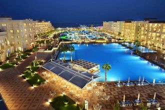 Pickalbatros White Beach Resort