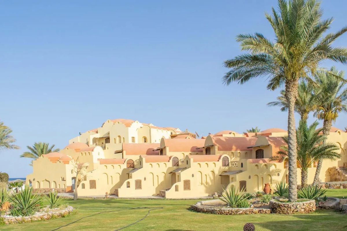 Protels Crystal Beach Resort (ex. Bliss Abo Nawas Resort) - teren hotelu