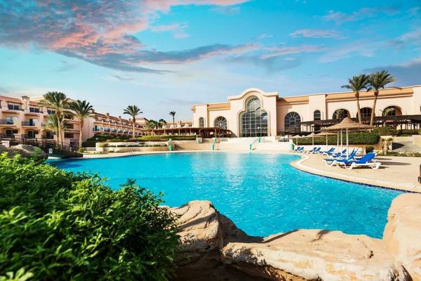 Pyramisa Beach Resort Sahl Hasheesh