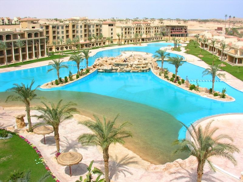 Pyramisa Paradise Garden