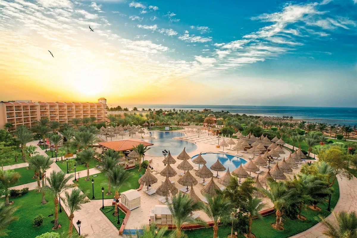 Red Sea Siva Grand Beach - teren hotelu