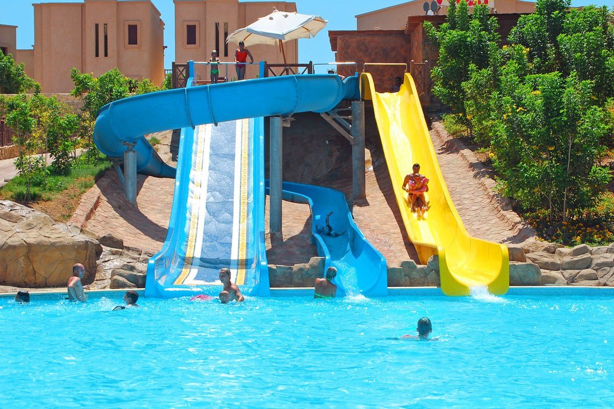 Rehana Royal Beach Resort & Spa - zjeżdżalnia