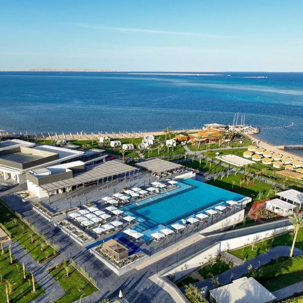 Rixos Premium Magawish Bay View