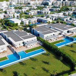 Rixos Premium Magawish Suites Villas