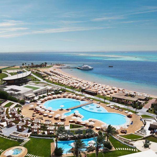 Rixos Premium Magawish Suites & Villas