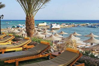 Royal Star Beach Resort ex Three Corners