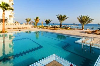 Royal Star Beach Resort ex Three Corners