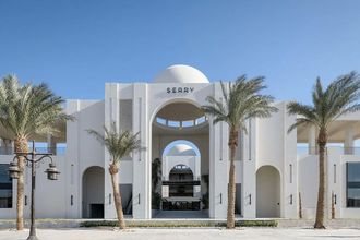 Serry Beach Resort