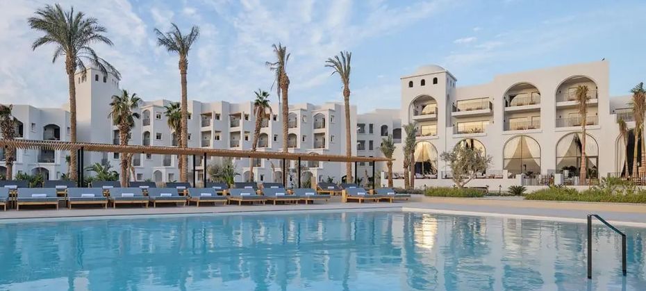 Serry Beach Resort
