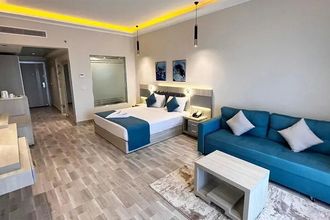 Sirena Beach Resort Spa