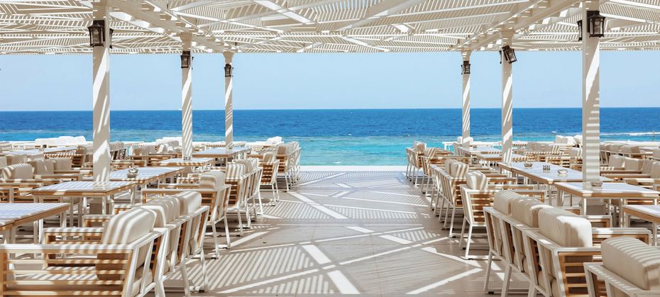 Sirena Beach Resort & Spa