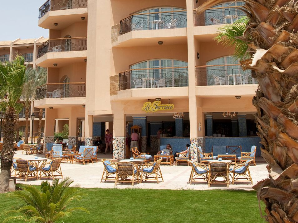 obiekt, teren hotelu
