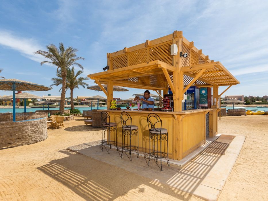 beach bar
