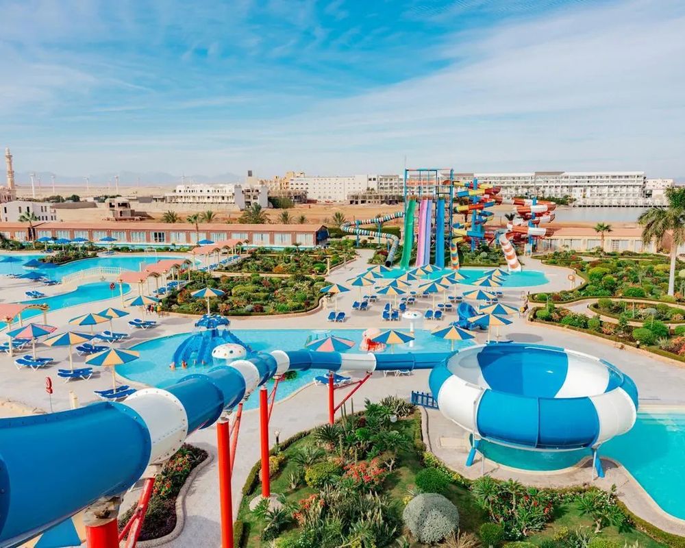 Sunrise Alora Aqua Park Resort