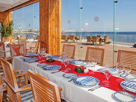 restauracja, restauracja z widokiem na morze