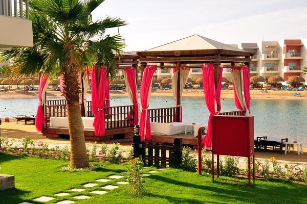 Sunrise Crystal Bay Resort