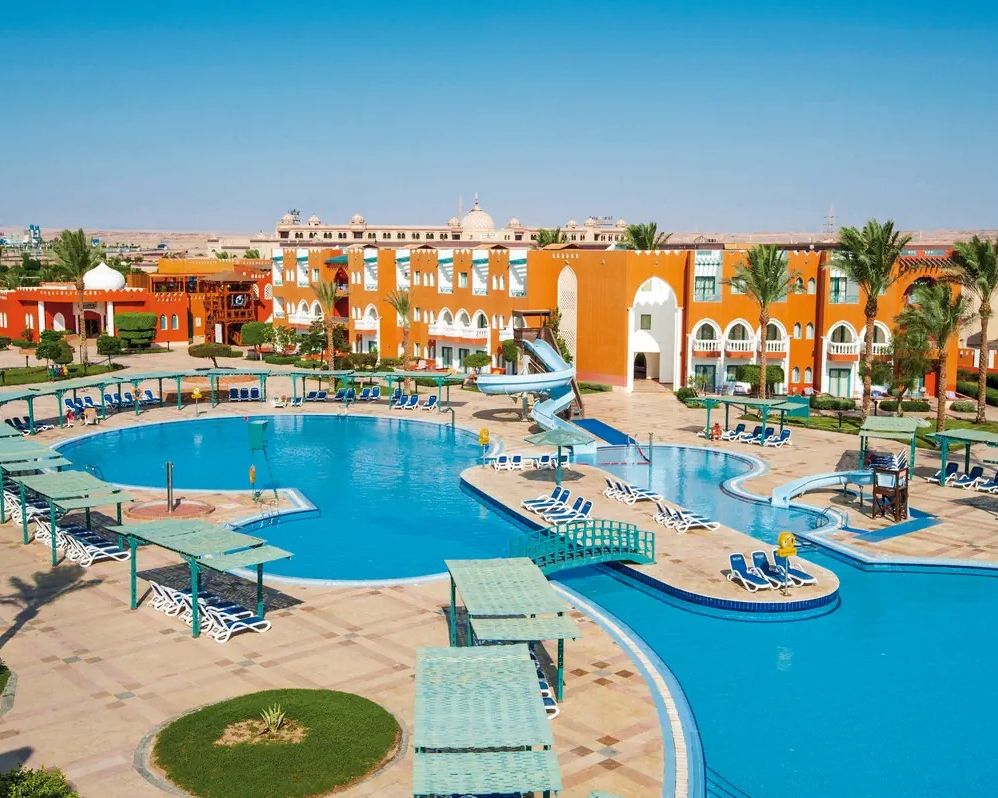 Sunrise Select Garden Beach Resort & Spa