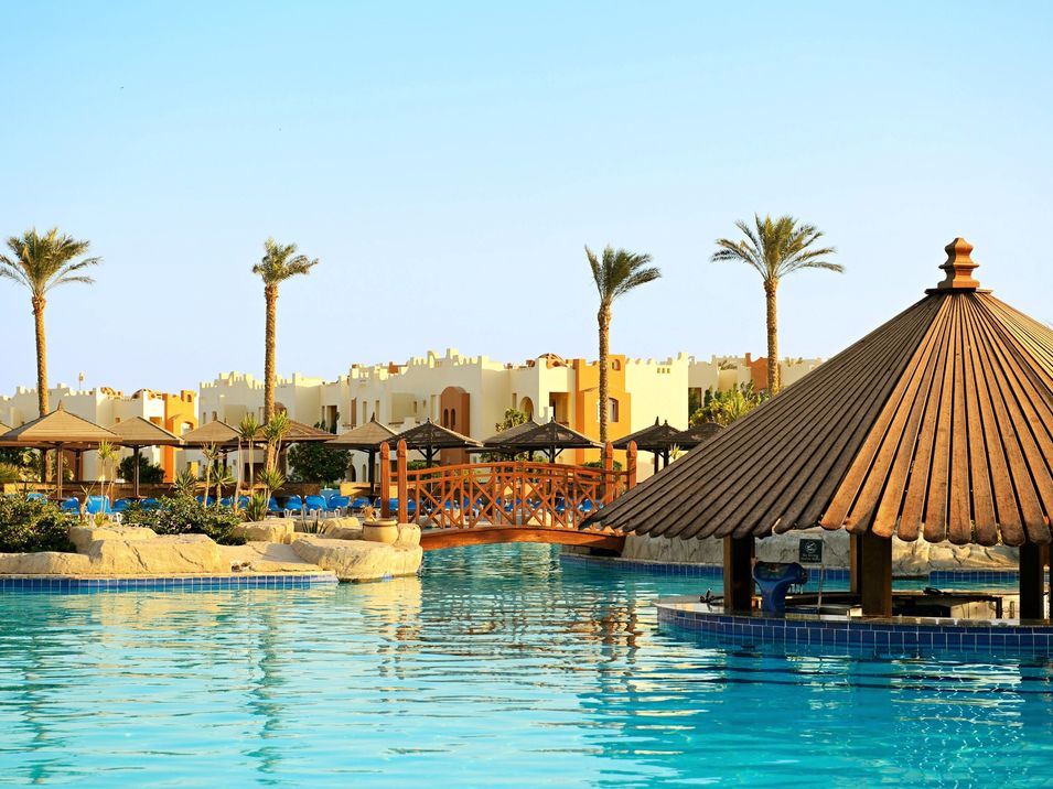 basen, pool bar