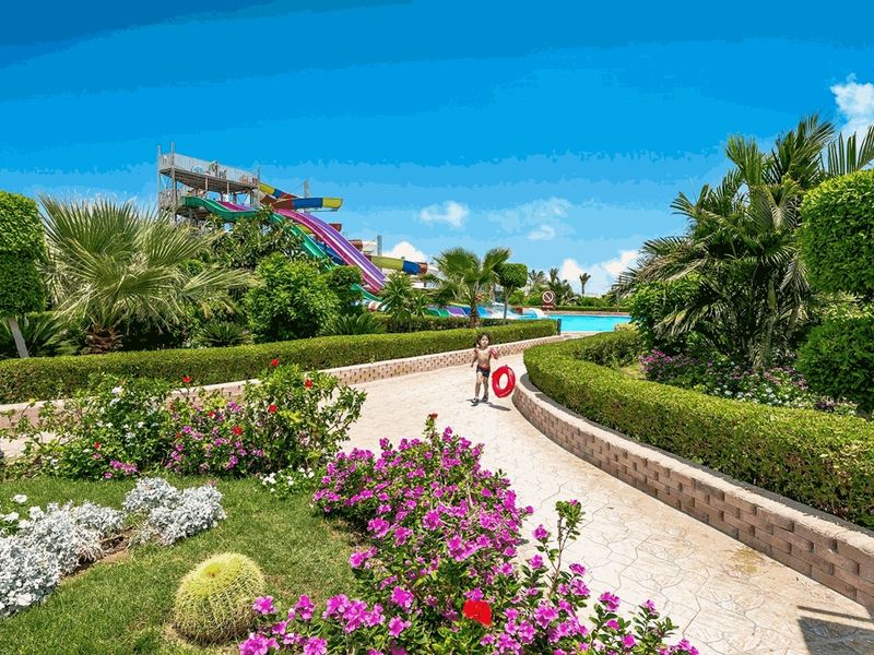 Sunrise Solara Aqua Park Resort 4*
