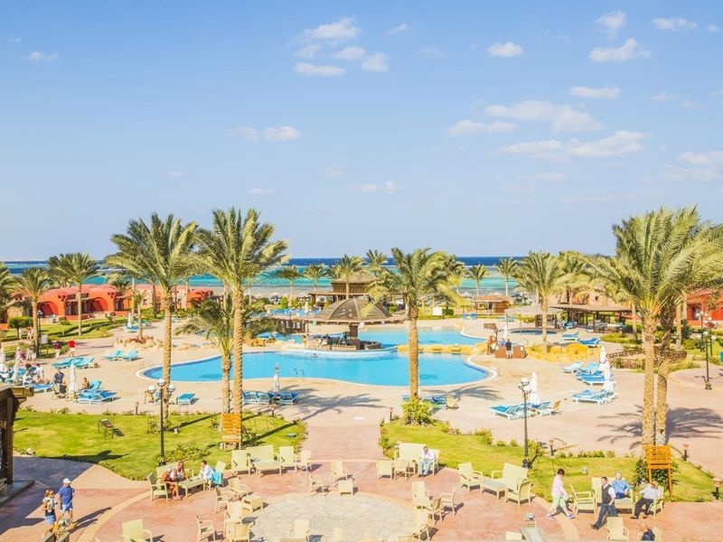 Swisstouches Oriental Resort (ex. Hotelux Oriental Coast)