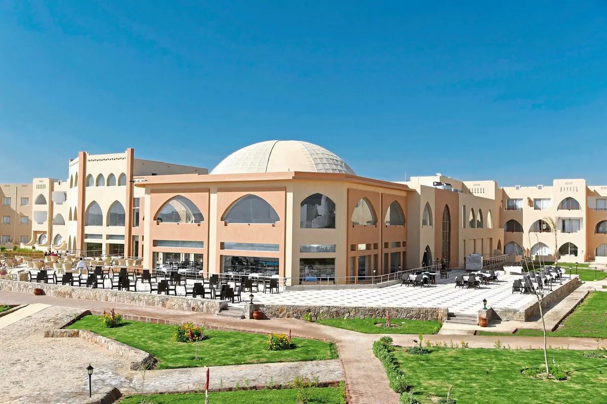 Three Corners Equinox Beach - obiekt