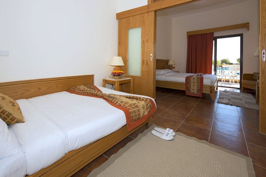 Three Corners Fayrouz Plaza Beach Resort - pokój